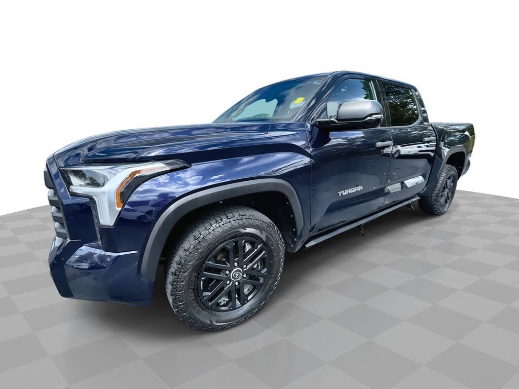 2022 Toyota Tundra SR5 CrewMax Cab 4WD