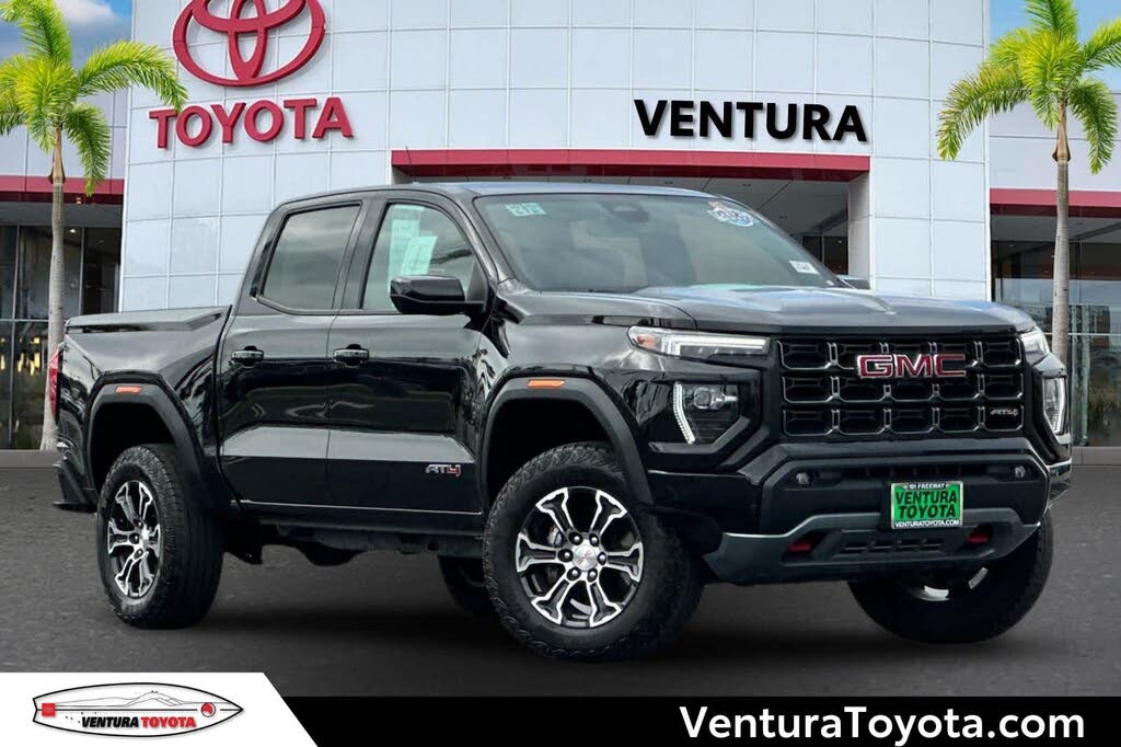 2023 GMC Canyon AT4 Crew Cab 4WD