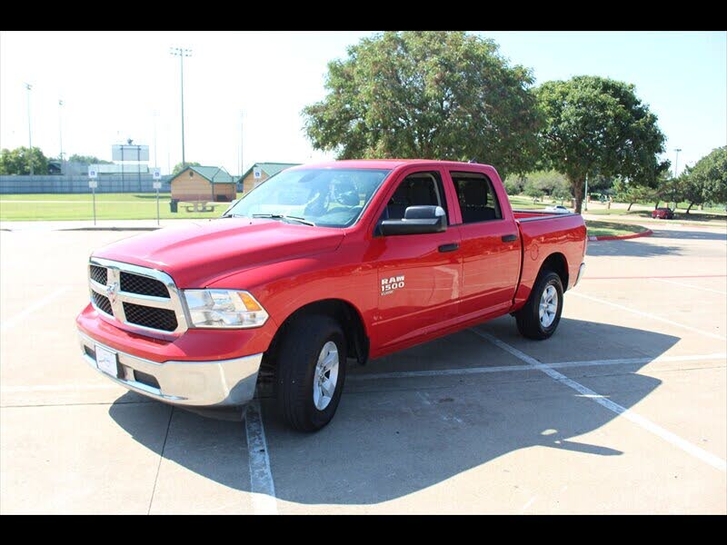 2023 RAM 1500 Classic SLT Crew Cab 4WD