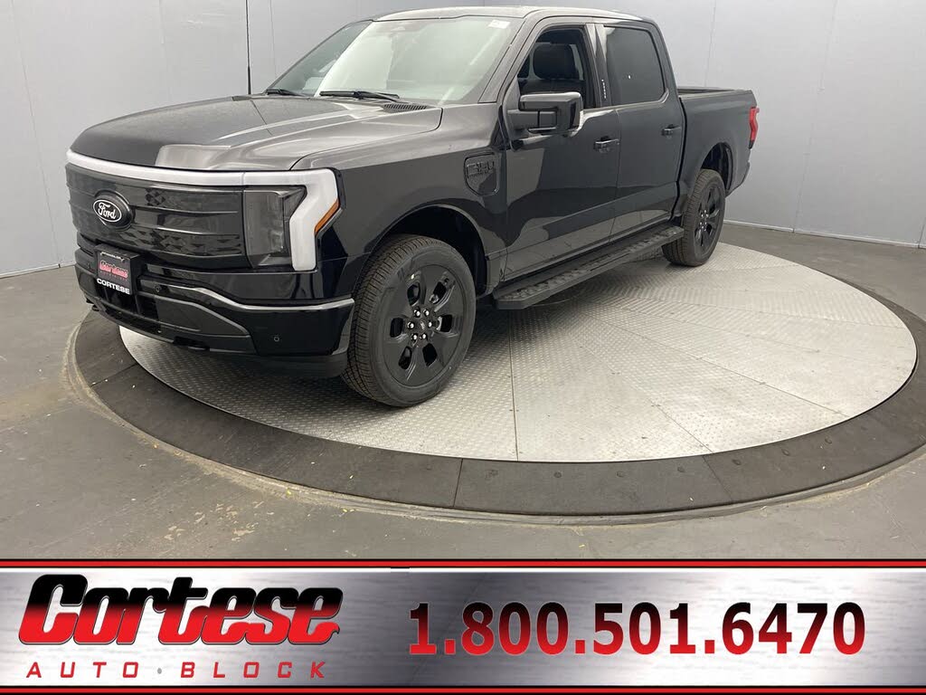 2025 Ford F-150 Lightning Platinum SuperCrew AWD