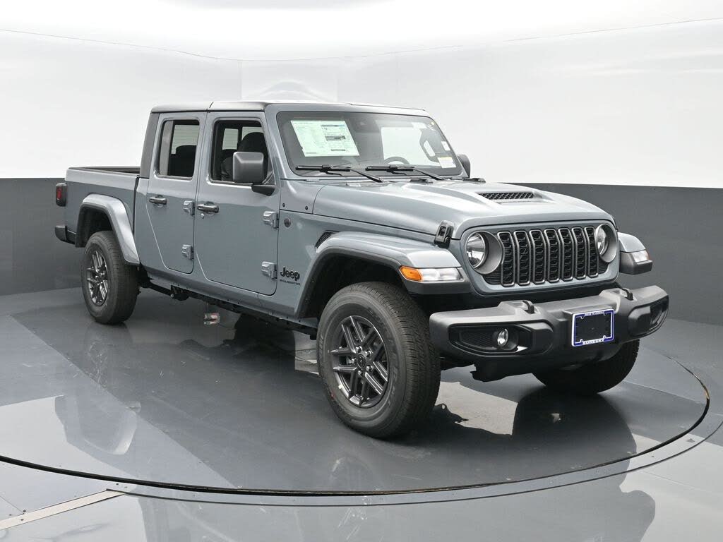 2025 Jeep Gladiator Sport S Crew Cab 4WD