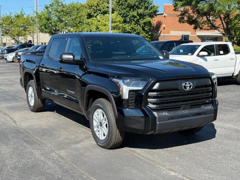 2026 Toyota Tundra SR5 CrewMax Cab 4WD