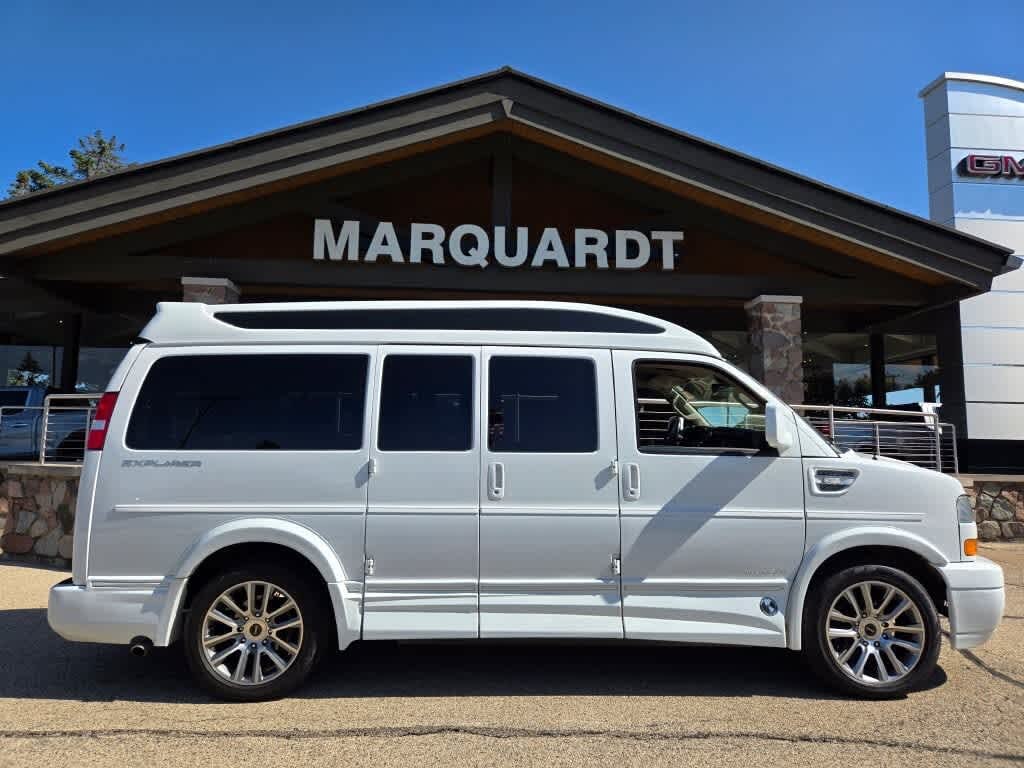 2021 GMC Savana LS 2500 RWD