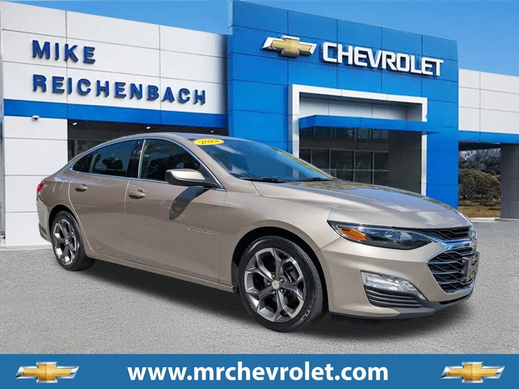 2023 Chevrolet Malibu LT with 1LT FWD