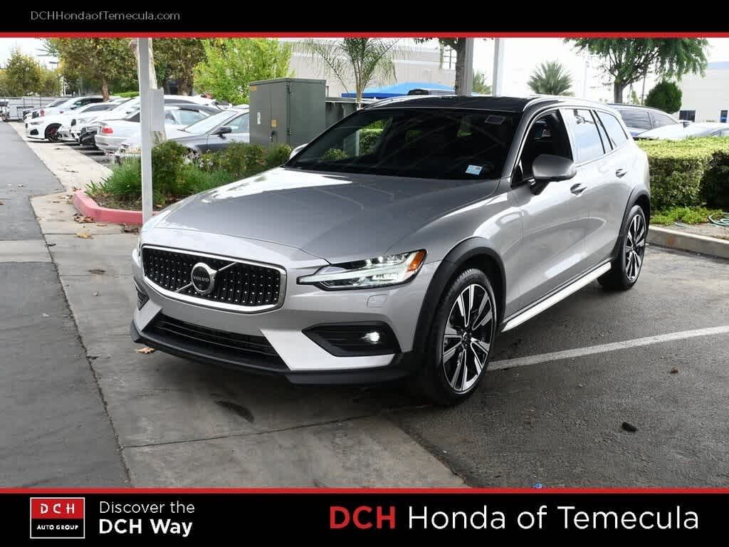 2024 Volvo V60 Cross Country B5 Ultimate AWD