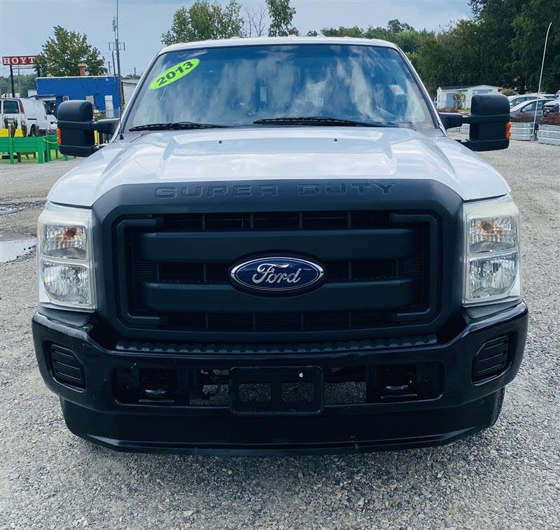 2013 Ford F-350 Super Duty XL Crew Cab 4WD