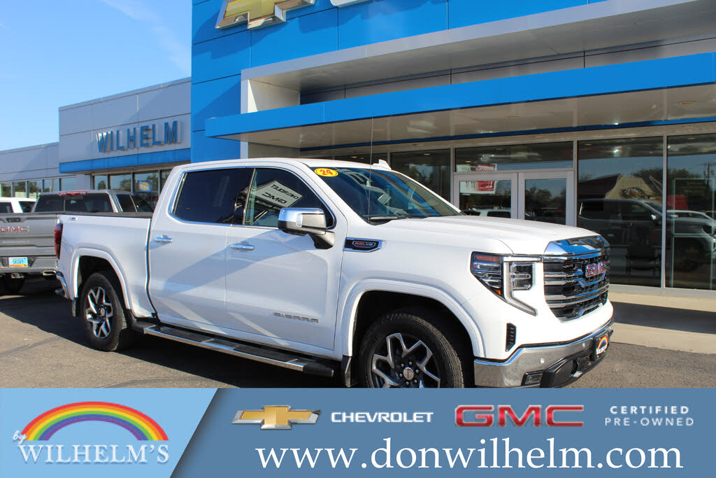 2024 GMC Sierra 1500 SLT Crew Cab 4WD