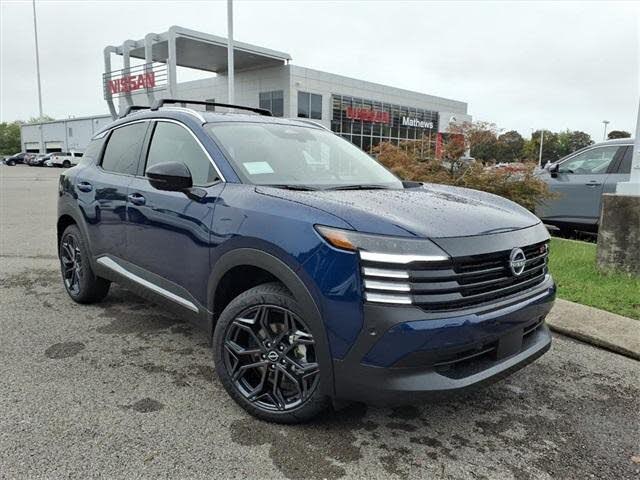 2026 Nissan Kicks SR AWD