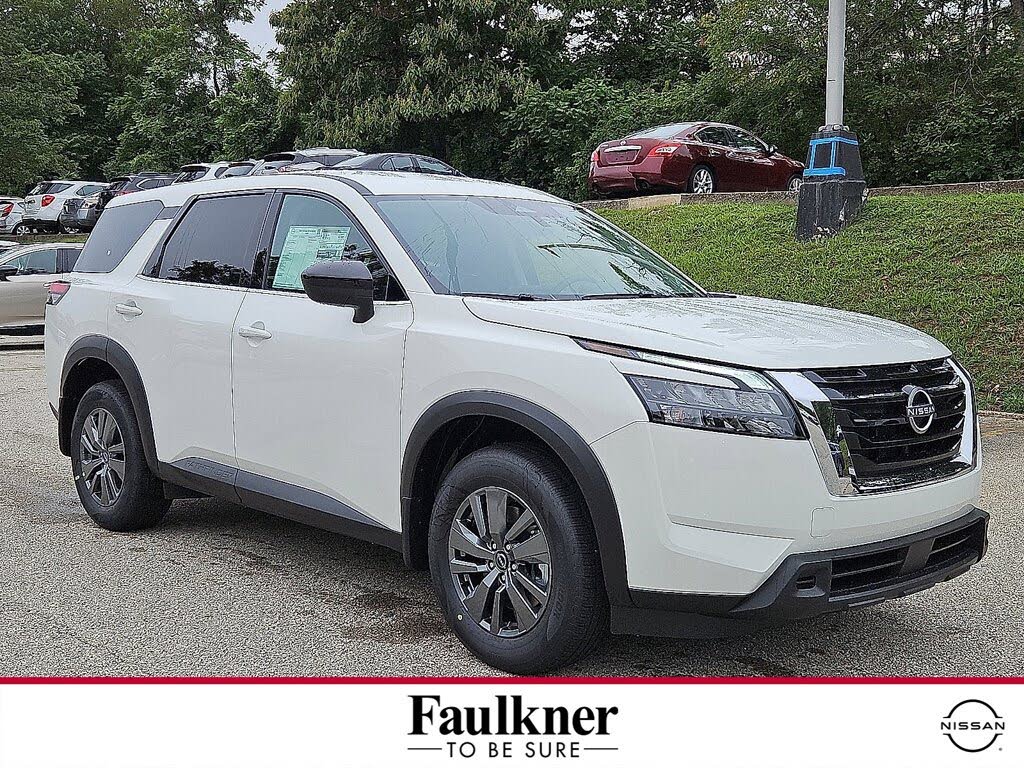 2025 Nissan Pathfinder S 4WD