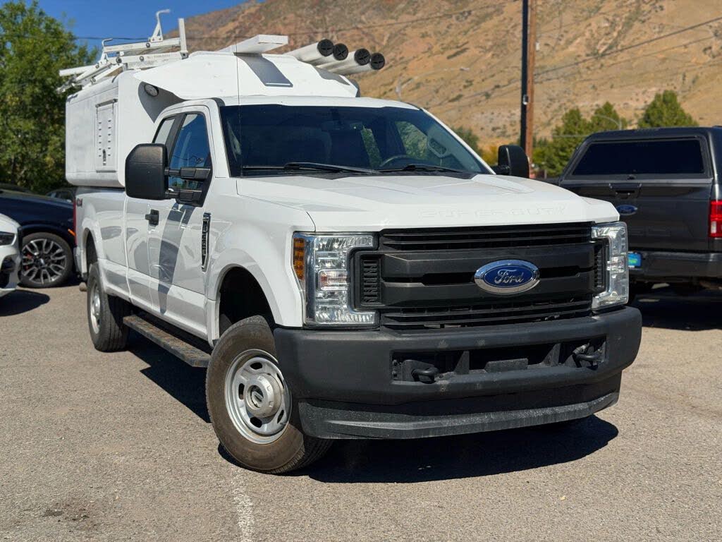 2019 Ford F-350 Super Duty XLT SuperCab 4WD