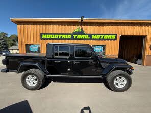 Jeep Gladiator Freedom Crew Cab 4WD