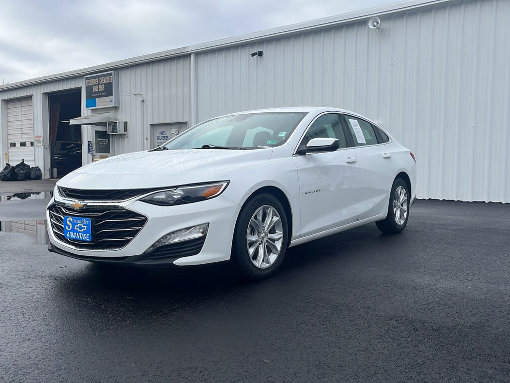 2024 Chevrolet Malibu LT with 1LT FWD