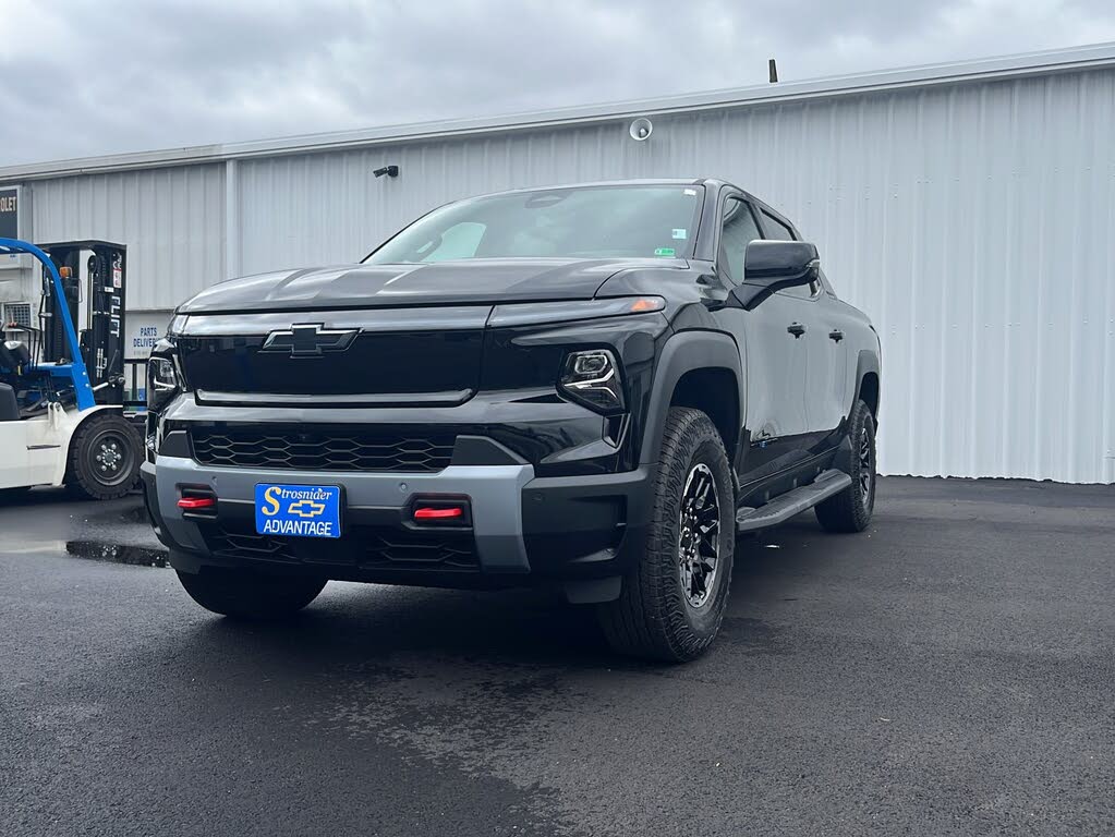 2026 Chevrolet Silverado EV Trail Boss Crew Cab (Max Range) e4WD
