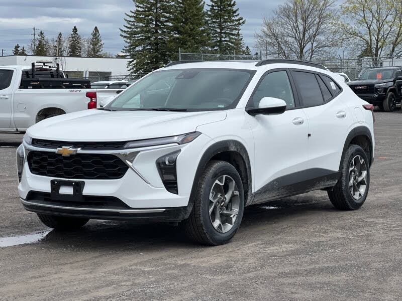 2025 Chevrolet Trax LT FWD
