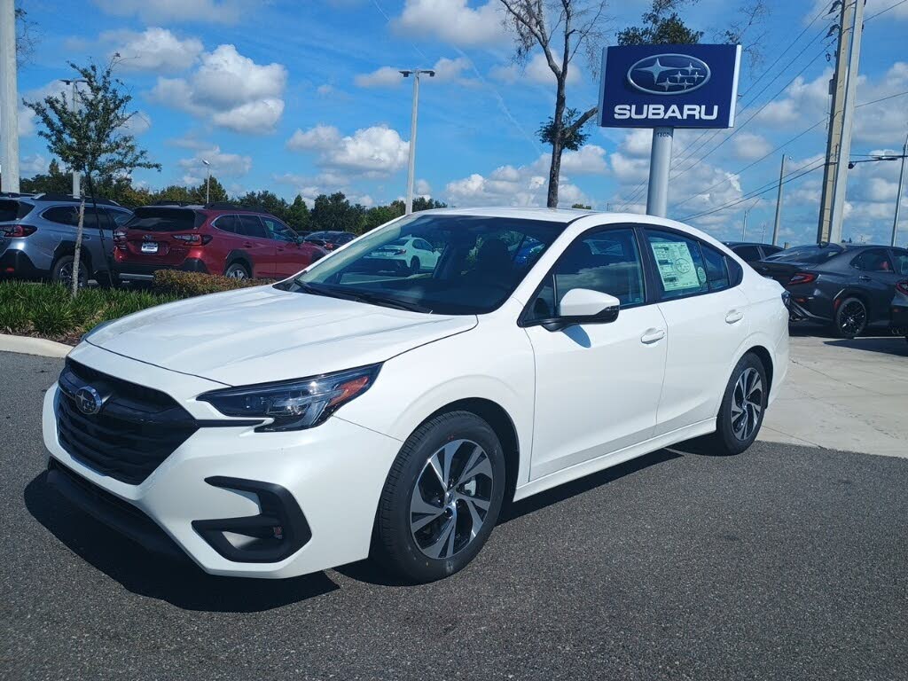 2025 Subaru Legacy Premium AWD