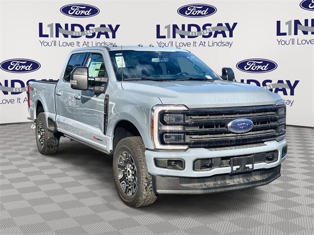 2026 Ford F-250 Super Duty Platinum Crew Cab 4WD