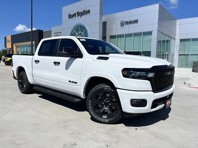 2025 RAM 1500 Big Horn Crew Cab 4WD