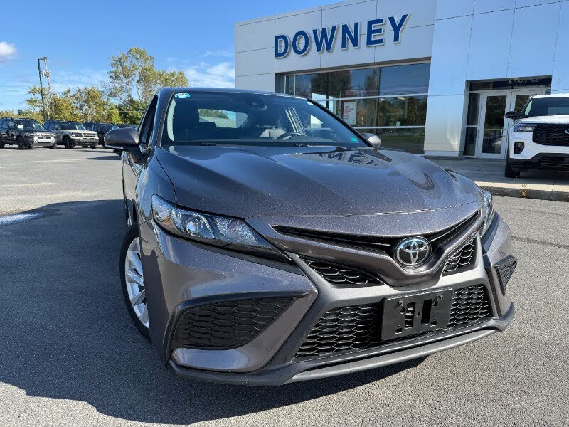 2024 Toyota Camry SE FWD