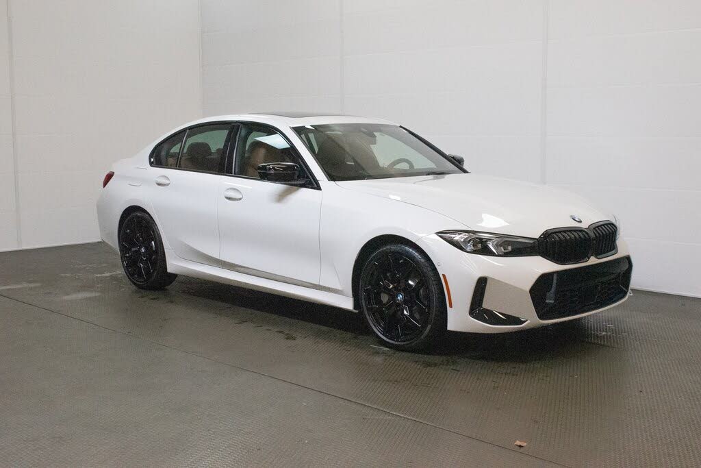 2025 BMW 3 Series 330i xDrive