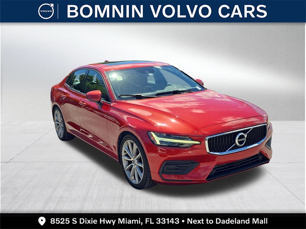 2019 Volvo S60 T5 Momentum FWD