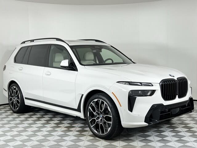 2025 BMW X7 xDrive40i AWD