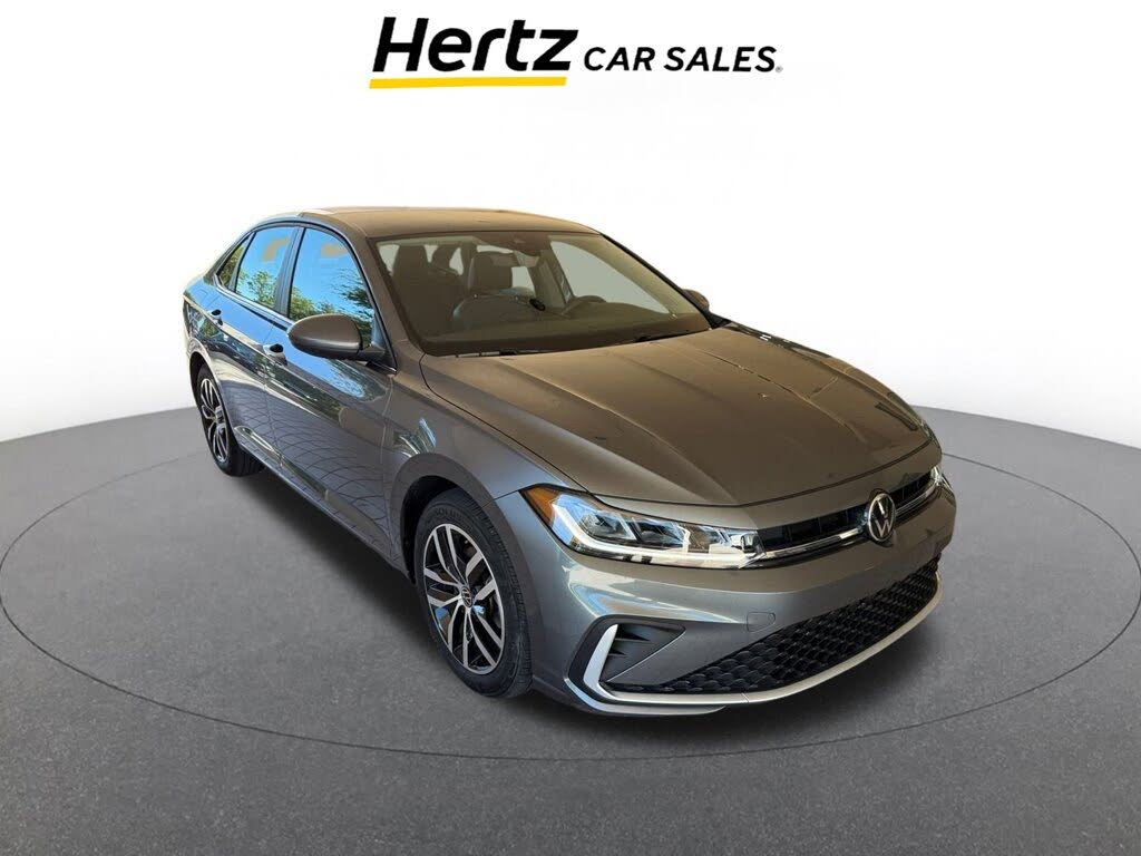 2025 Volkswagen Jetta SE FWD