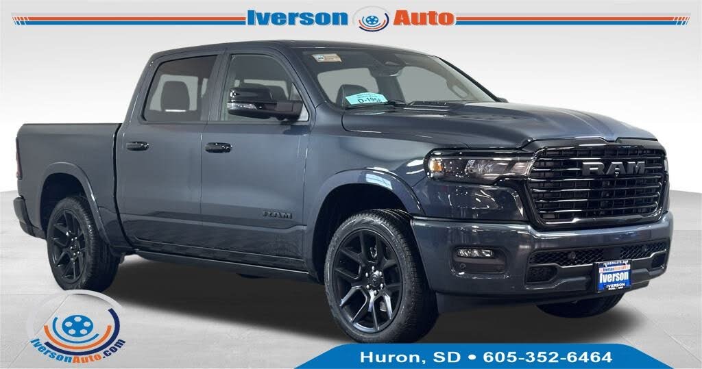 2026 RAM 1500 Laramie Crew Cab 4WD