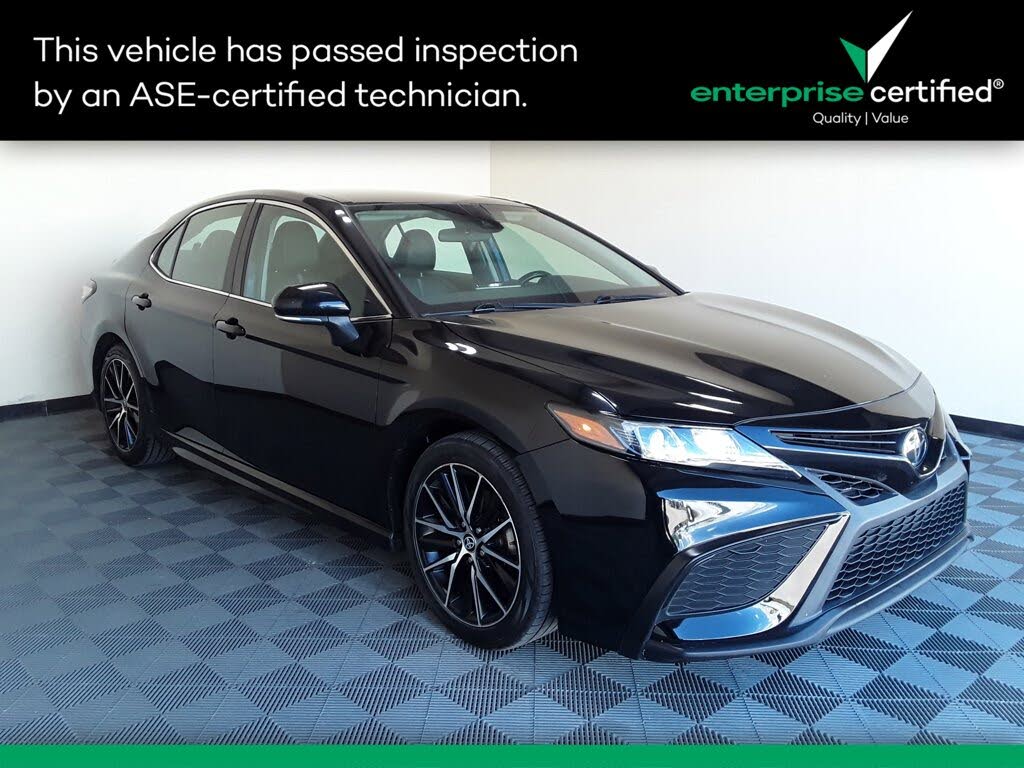 2023 Toyota Camry SE FWD