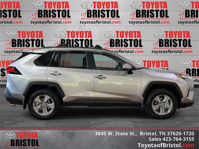 2025 Toyota RAV4 Hybrid XLE AWD