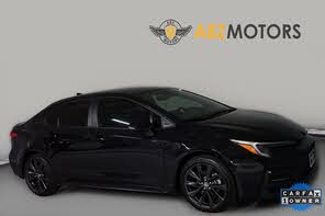 Toyota Corolla SE FWD