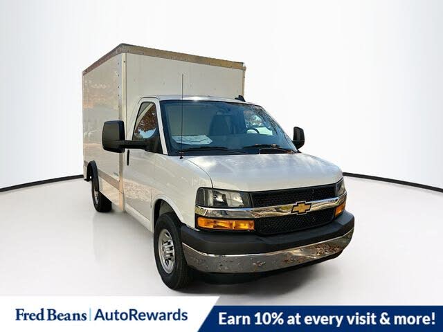 2024 Chevrolet Express Chassis 3500 Cutaway 139