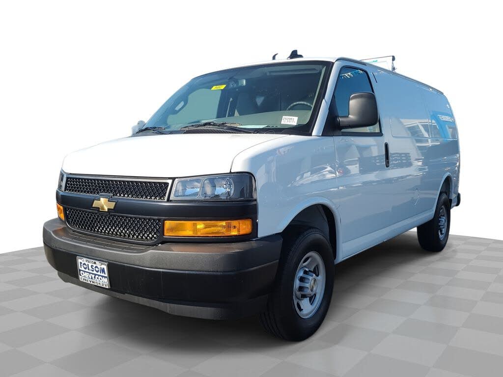 2025 Chevrolet Express Cargo 2500 RWD
