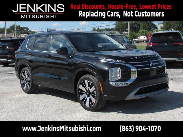 2025 Mitsubishi Outlander SE FWD