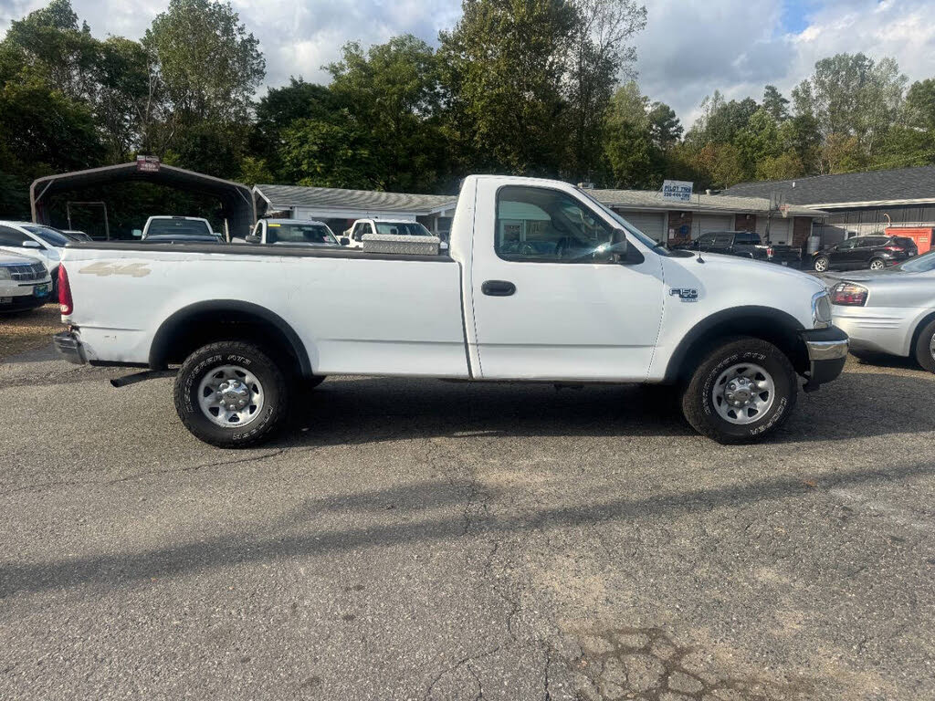 2000 Ford F-150 Work 4WD LB
