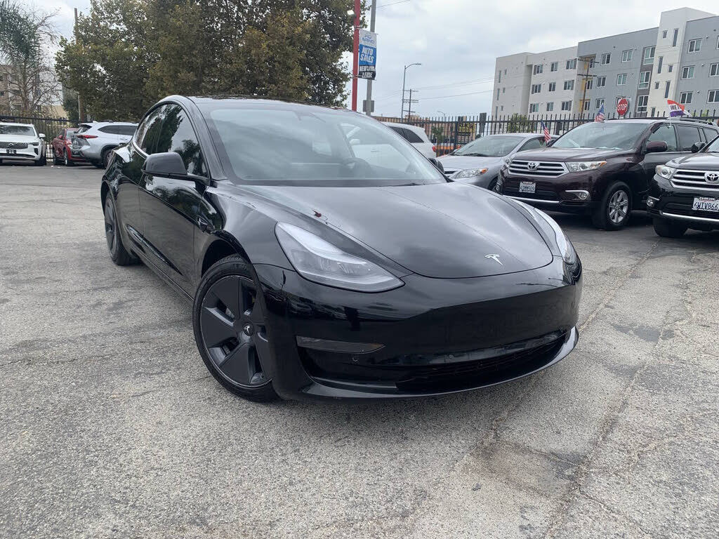 2022 Tesla Model 3 Long Range AWD