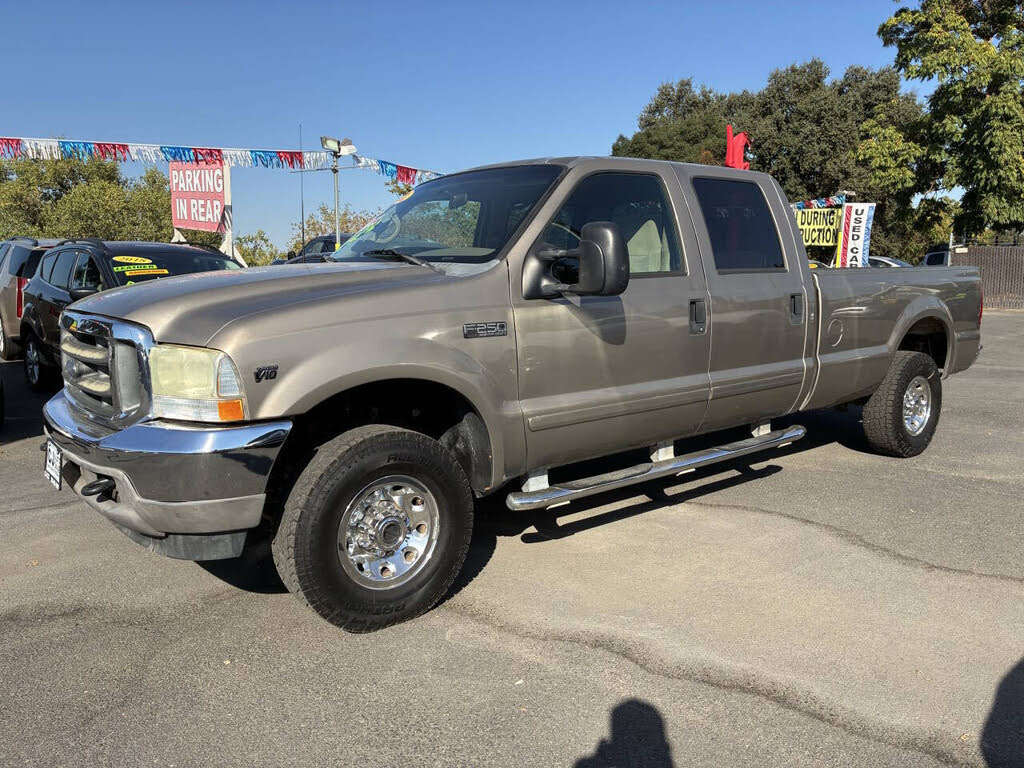 2002 Ford F-250 Super Duty XLT 4WD Crew Cab LB