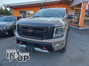 Nissan Titan PRO-4X Crew Cab 4WD