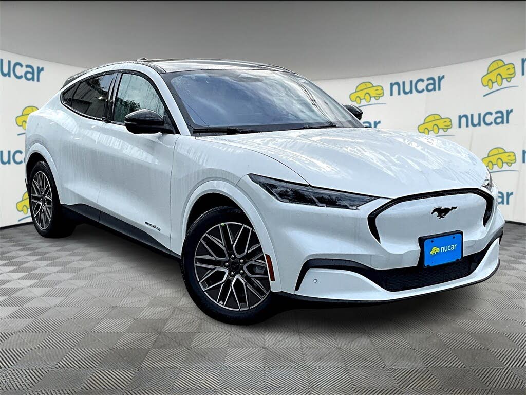 2025 Ford Mustang Mach-E Premium AWD