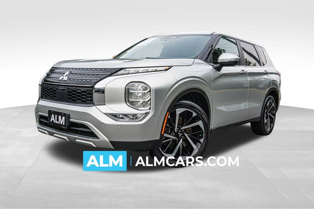 2023 Mitsubishi Outlander SE FWD