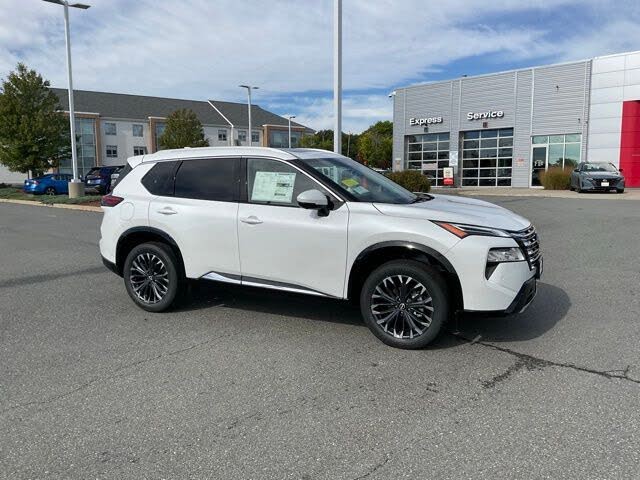 2026 Nissan Rogue Platinum AWD