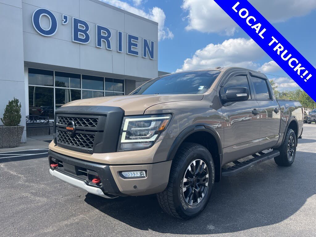 2020 Nissan Titan PRO-4X Crew Cab 4WD