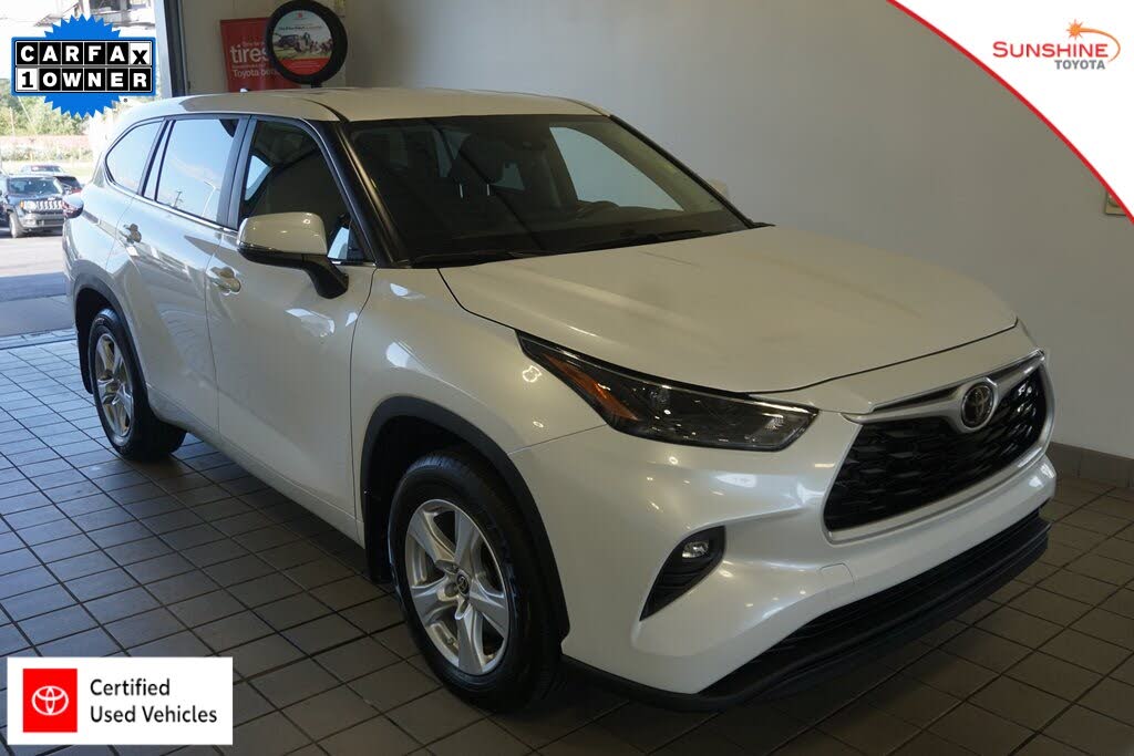 2024 Toyota Highlander LE AWD