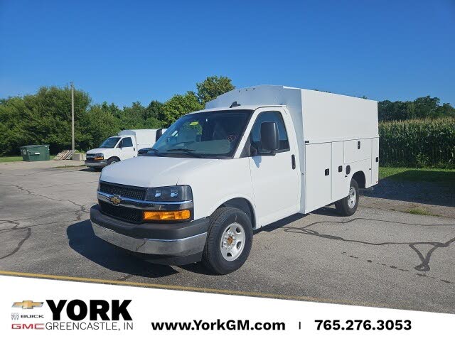 2025 Chevrolet Express Chassis 3500 Cutaway 139