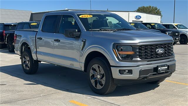 2025 Ford F-150 STX 4dr SuperCrew 4WD