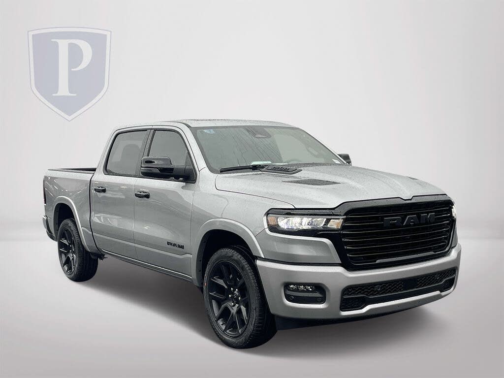 2026 RAM 1500 Laramie Crew Cab 4WD
