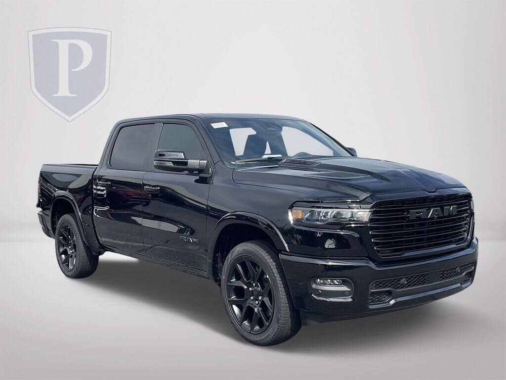 2026 RAM 1500 Laramie Crew Cab 4WD