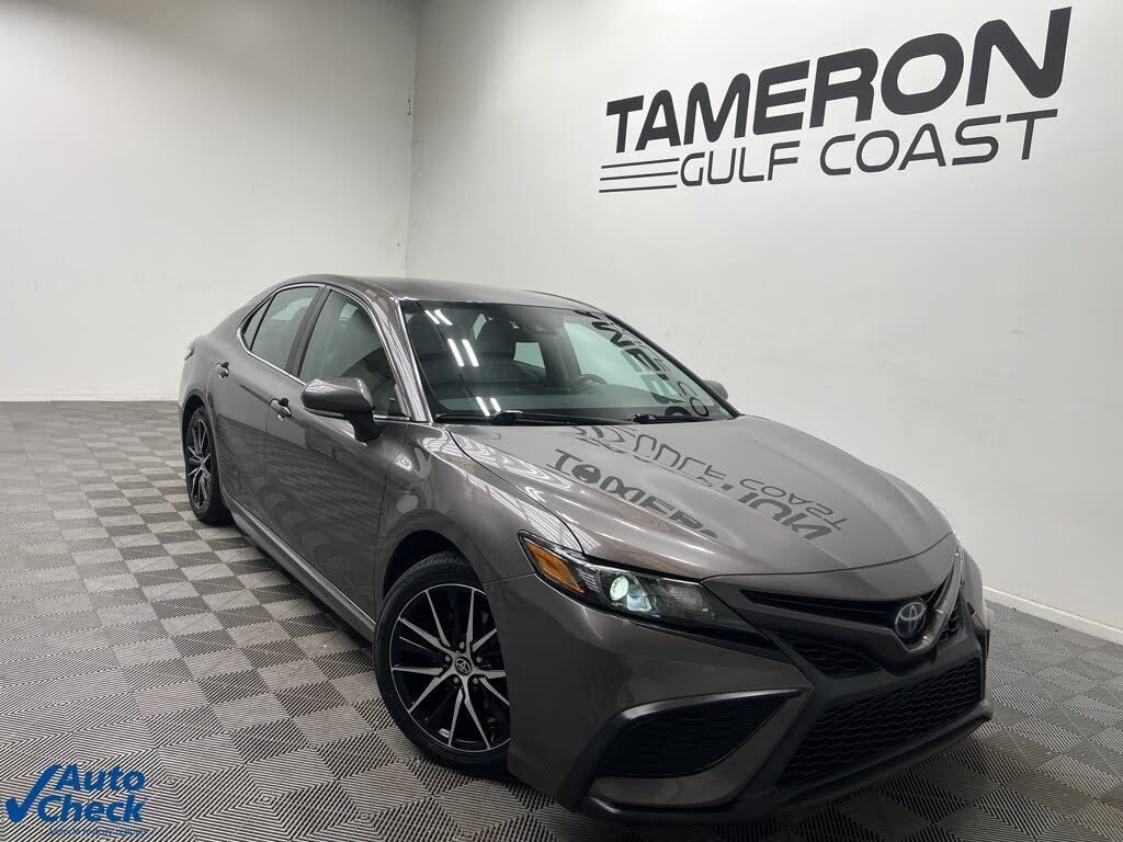 2022 Toyota Camry Hybrid SE Nightshade FWD