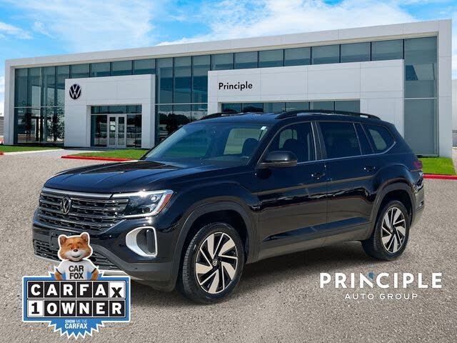 2024 Volkswagen Atlas SE FWD with Technology