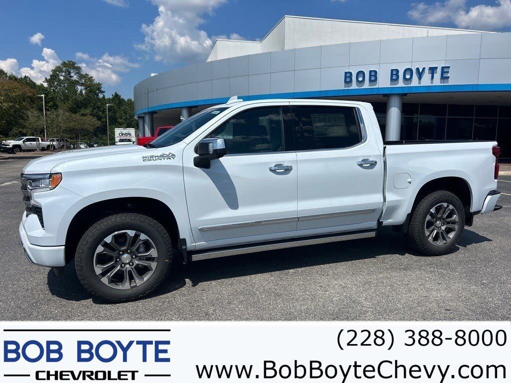 2026 Chevrolet Silverado 1500 High Country Crew Cab 4WD