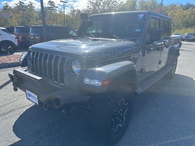 2021 Jeep Gladiator Sport Crew Cab 4WD